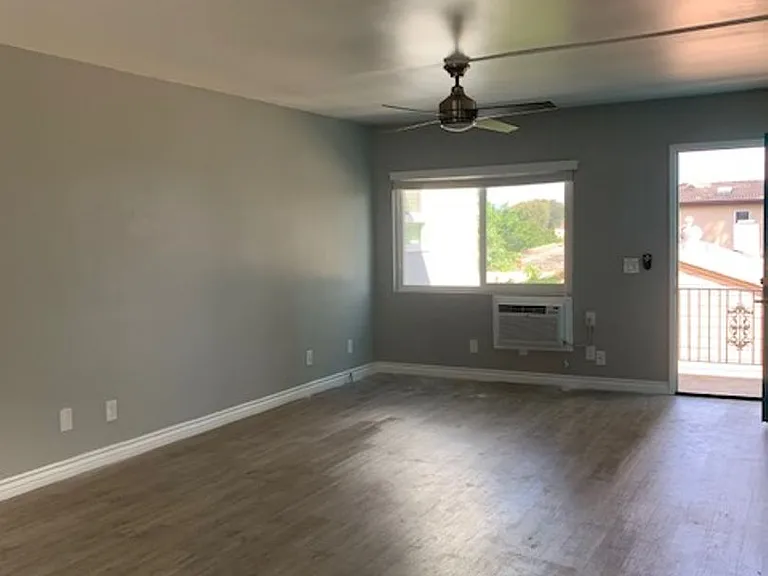 4545 Contour Blvd. — Photo 28