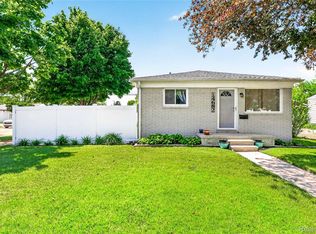 14682 Fordline St, Southgate, MI 48195