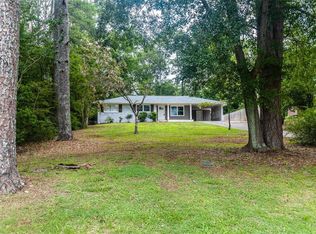 54 Natchi Trl SE, Cartersville, GA 30120