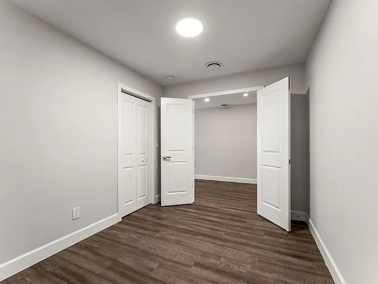 1143 Linden St — Photo 27