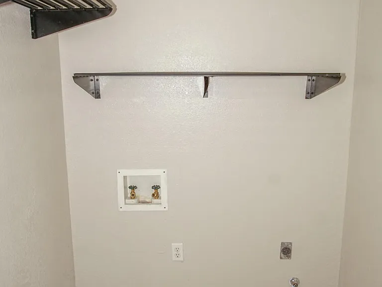2008 Rogelio Ave — Photo 7