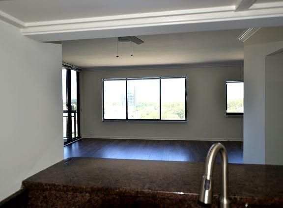 4th image of 3481 Lakeside Dr NE APT 2308