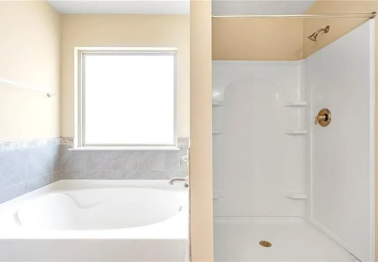 951 Elyse Springs Ct — Photo 31
