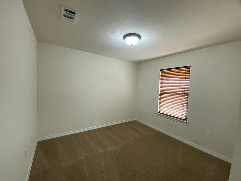 8466 Island Dr — Photo 31