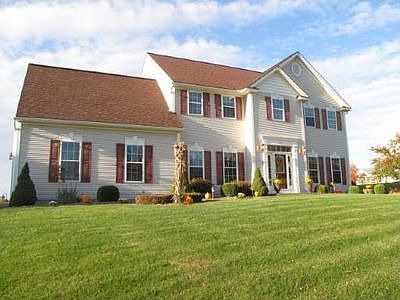 1st image of 107 Golden Eagle Dr