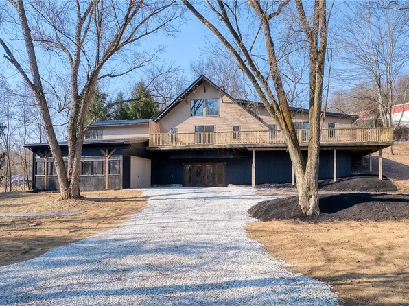 607 Kicker Ln, Greensburg, PA 15601