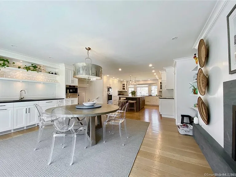 7 Whaling Rd — Photo 7