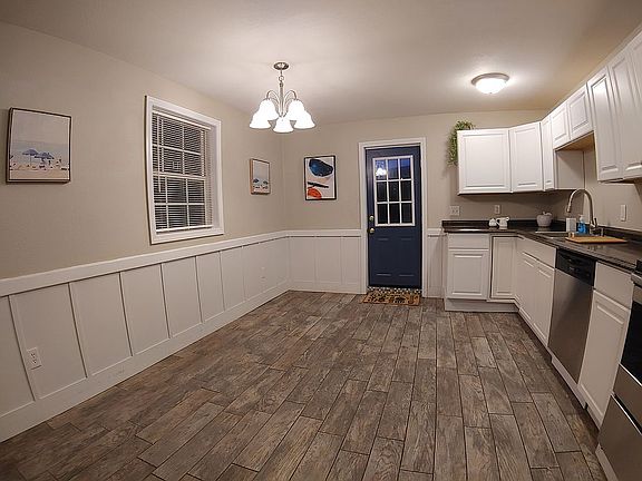 4th image of 206 W Atlantic St