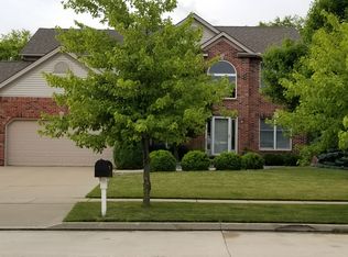 3306 Monterey Rd, Bloomington, IL 61704