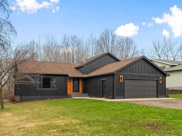 1225 N 3rd Ave, Proctor, MN 55810