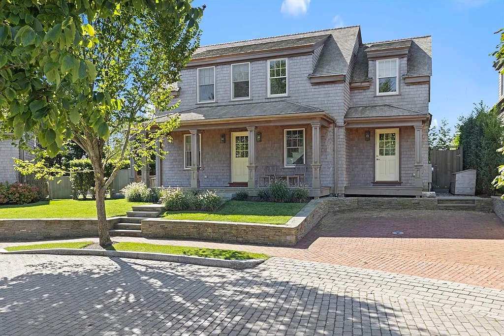 5 bed, 7.0 bath, 3399 sqft, $29,000 — Photo 1
