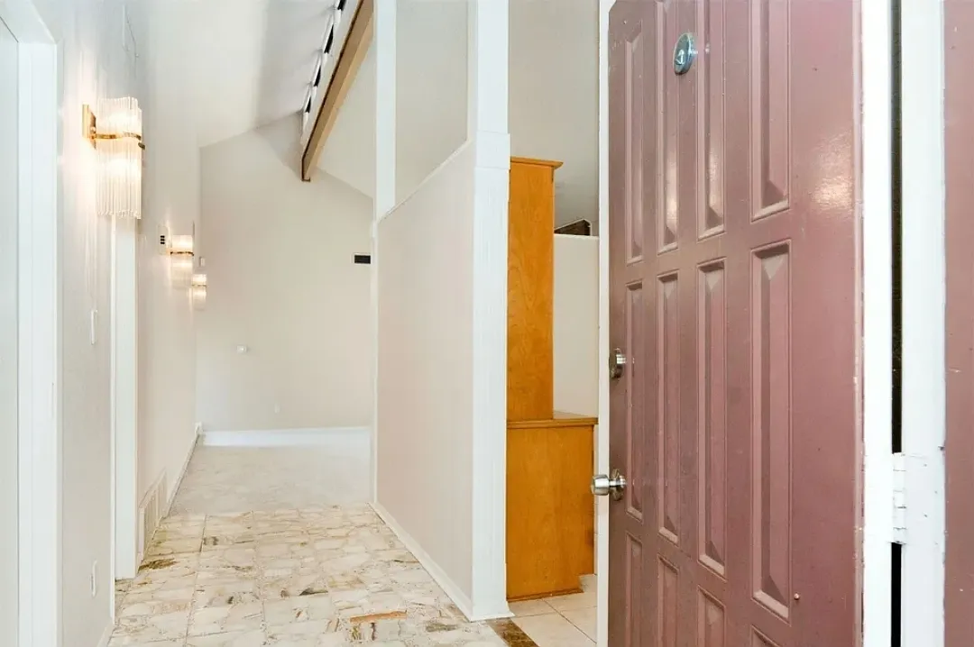 3 bed, 1681 sqft, $2,150 — Photo 2