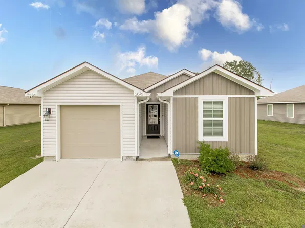 33392 Hyacinth St, Walker, LA 70785