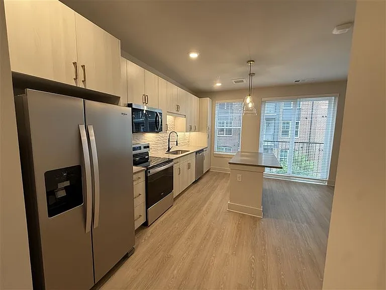 District on the Etowah Apartments — Photo 90