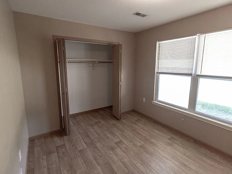 1544 Florence Dr — Photo 20