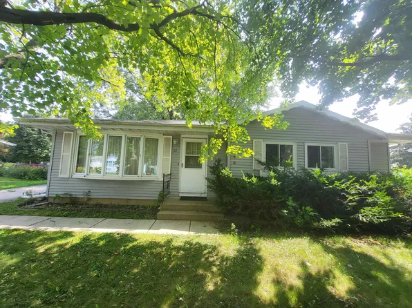 32 Mildred Ave, Edgerton, WI 53534