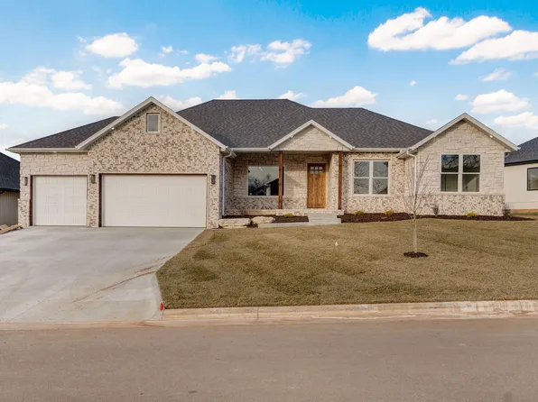 4911 S Sycamore Avenue, Springfield, MO 65810