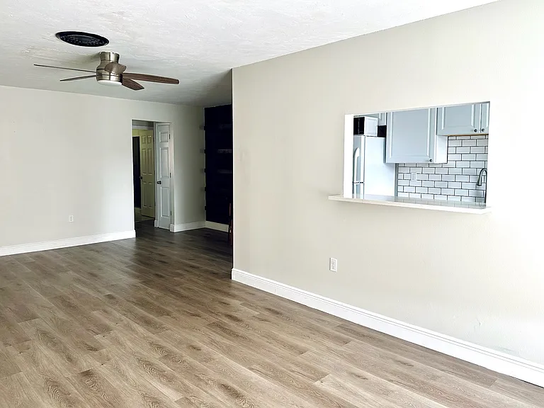 4444 Swift Rd #2 — Photo 1