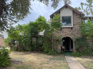 1706 Meadow Lark St, Deer Park, TX 77536