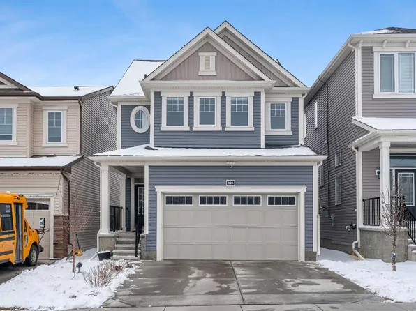 821 N Windrow Grn SW, Airdrie, AB T4B 5G7