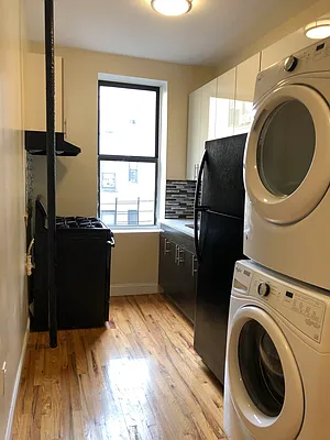 Rented by Lang Realty LLC | media 16