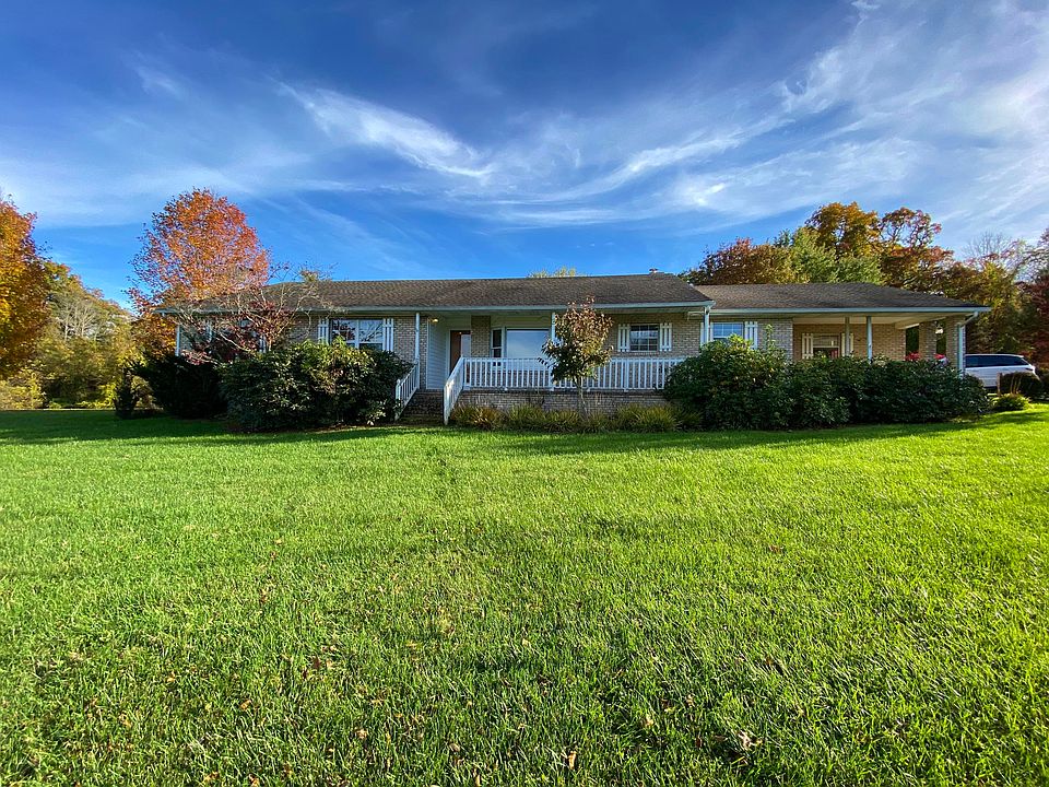 1st image of 380 Westfield Dr