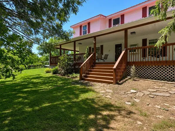 5397 Judson Rd, Hinton, WV 25951