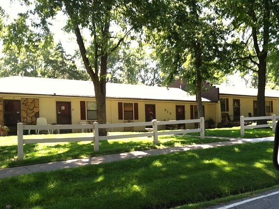 2nd image of 305 SE Grand Ave