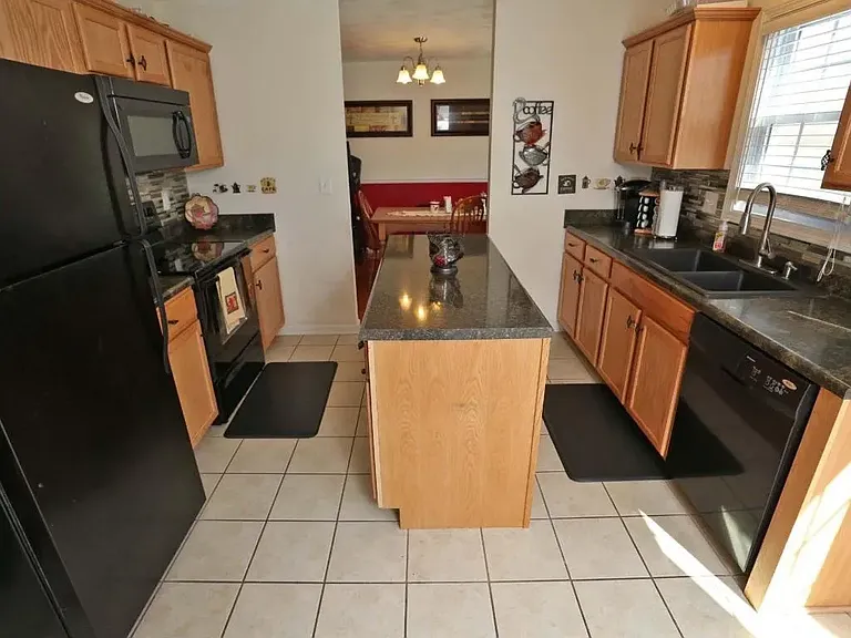 2615 Paddington Station Ln — Photo 18