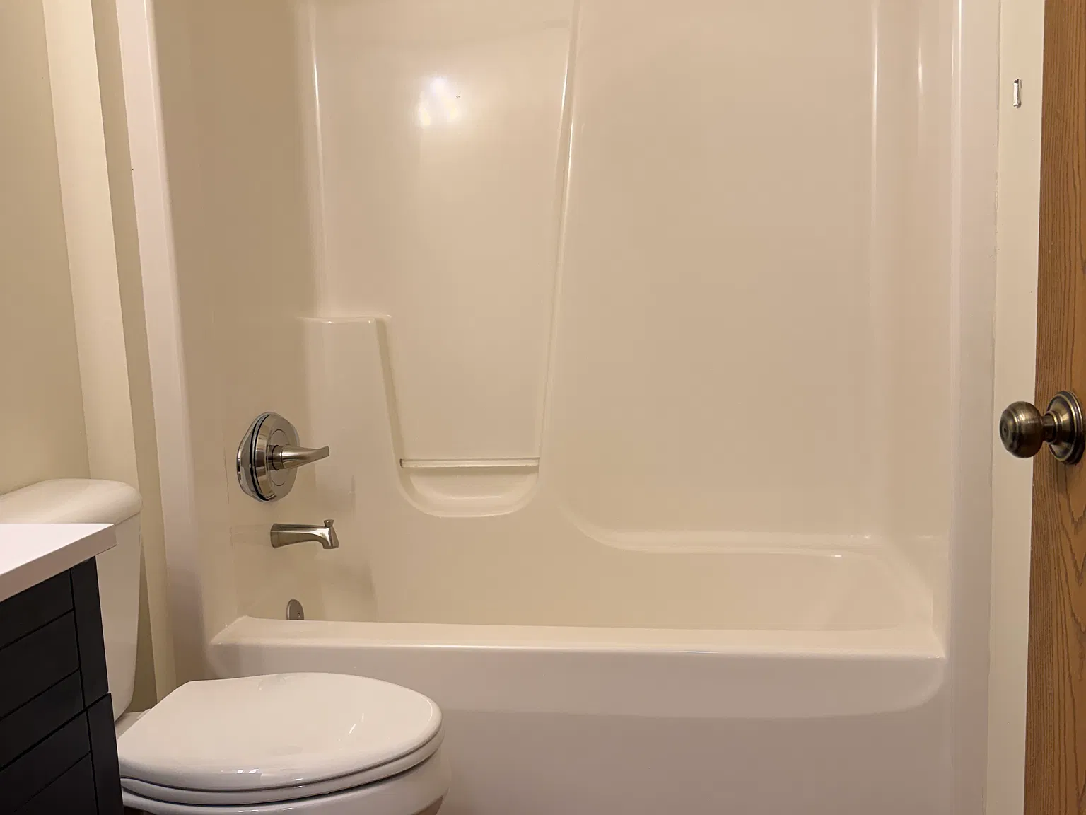 2 bed, 950 sqft, $1,100 — Photo 4
