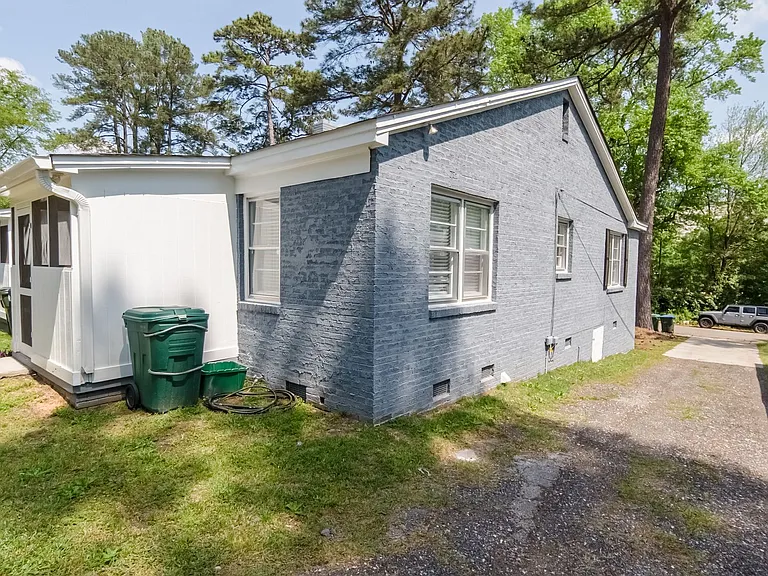 1421 Colin Kelly Dr — Photo 37