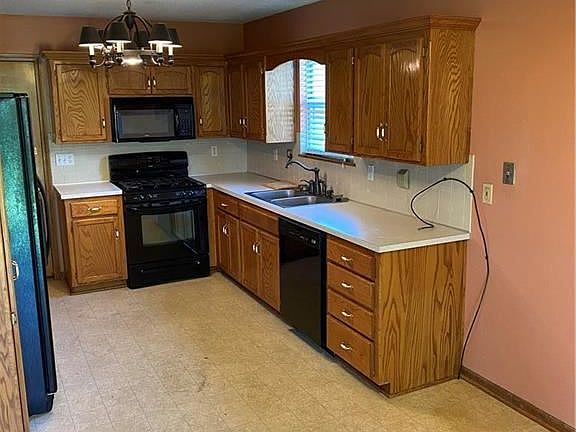 4th image of 4722 Crane Ct