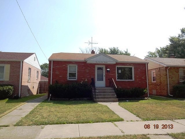 1st image of 14919 S Oakdale Ave