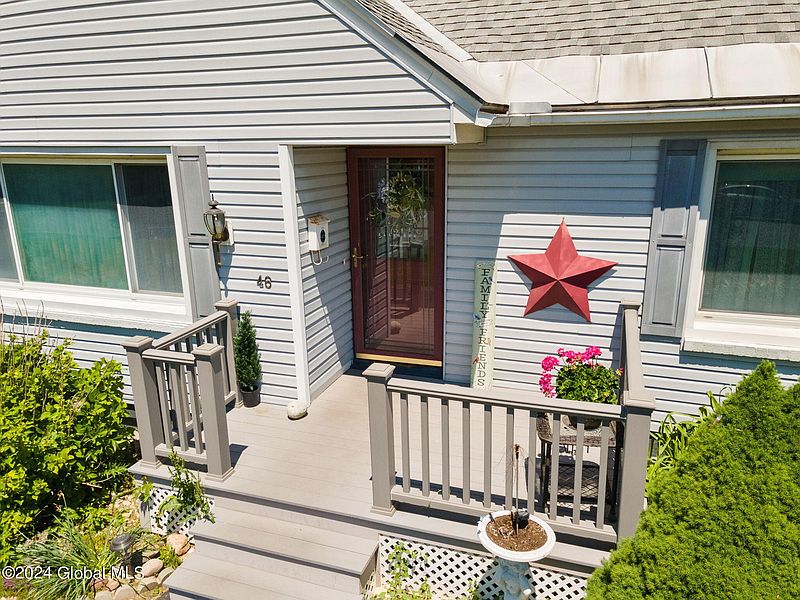 4th image of 46 Glenville Street