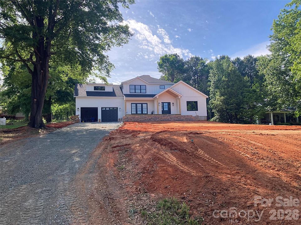 1st image of 4899 Moonlite Bay Dr