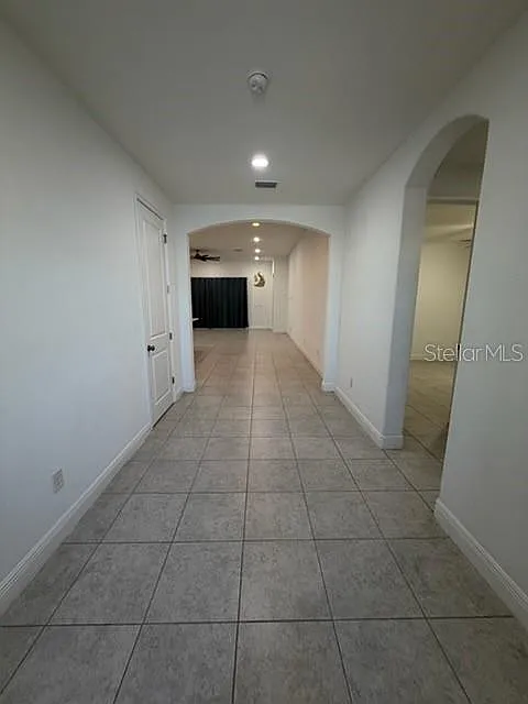 4 bed, 3.0 bath, 2898 sqft, $3,200 — Photo 3