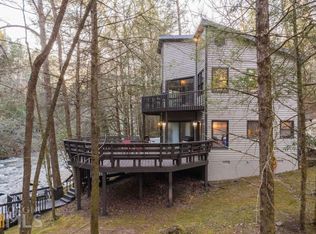 840 Delphi Woods Rd, Mc Caysville, GA 30555