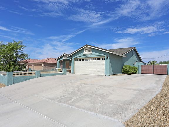2nd image of 3555 Winston Dr