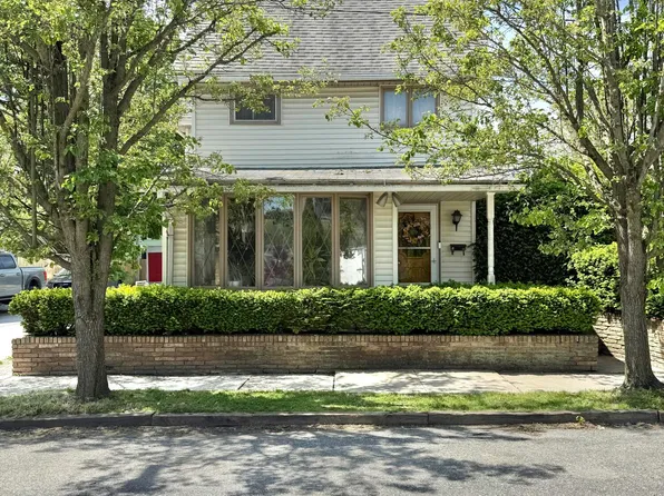 16 E 4th St, Jim Thorpe, PA 18229