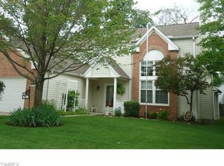 16708 Sunwood Oval, Strongsville, OH