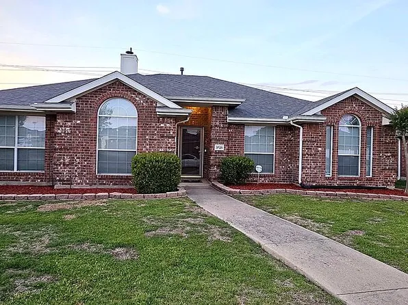 3725 Rosewood Ln, Sachse, TX 75048