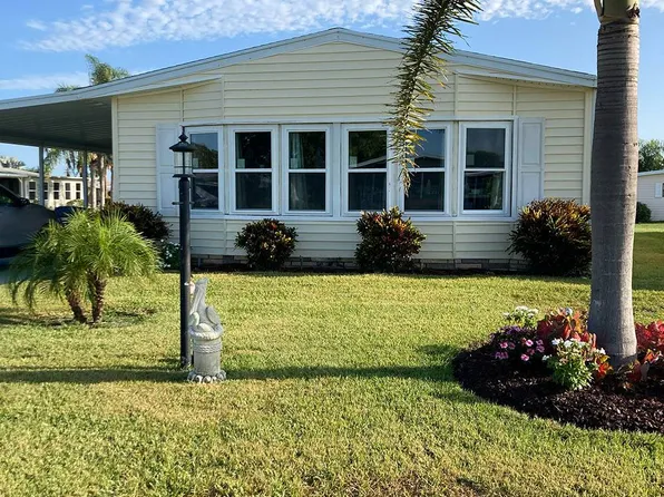 492 Montego Bay Dr #110, Lake Wales, FL 33859