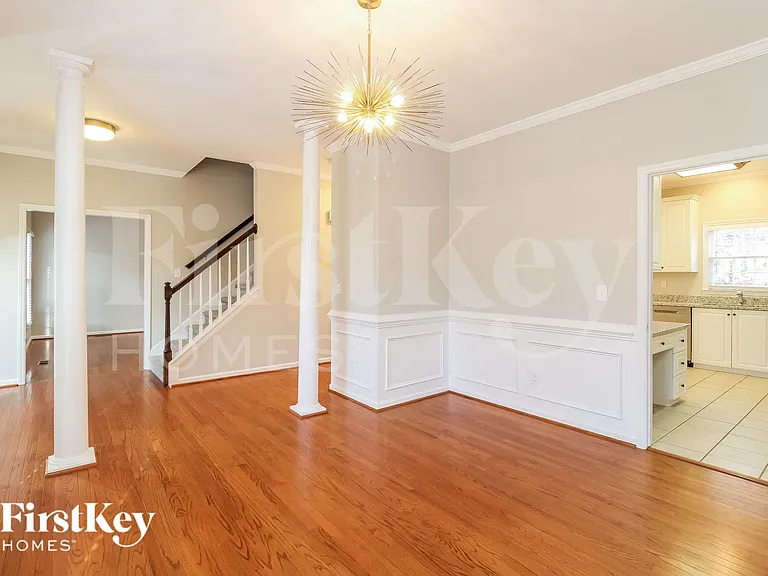 317 Natalie Dr — Photo 5