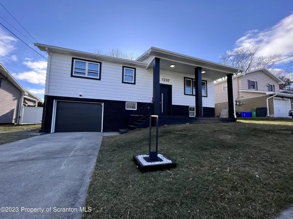 1230 Mowry St, Old Forge, PA 18518