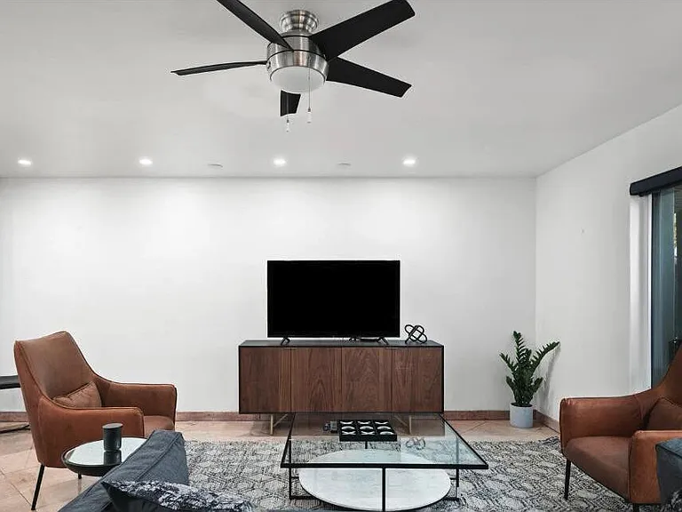 8620 E San Miguel Ave — Photo 7