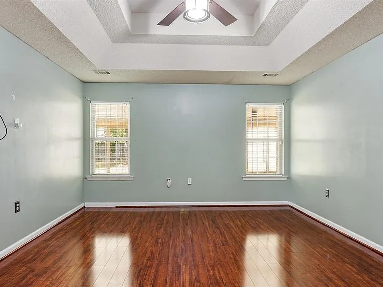 14 Sandy Pond Ct — Photo 24