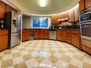 7 Pickens St, Beaufort, SC 29907