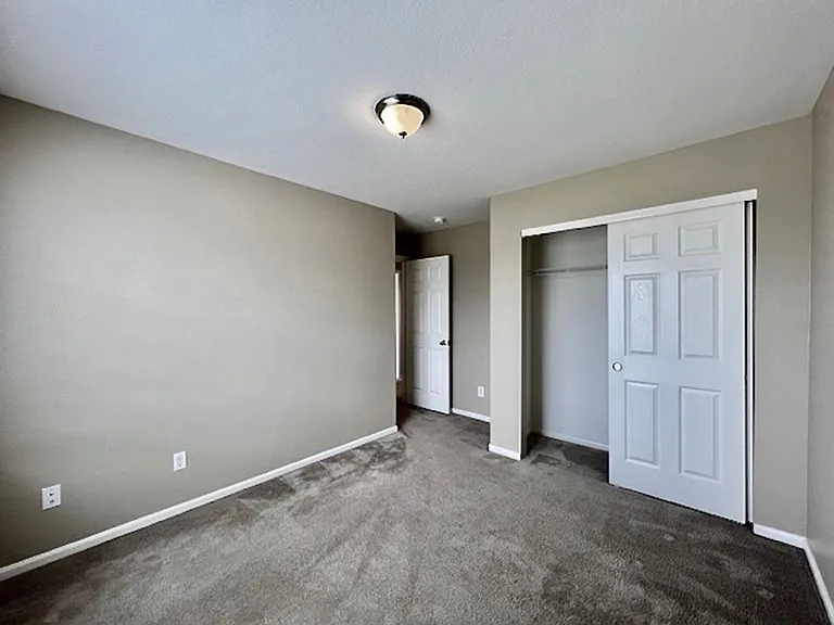 8165 Kettle Drum St — Photo 37