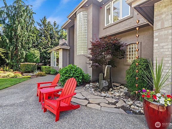 3rd image of 25108 234th Avenue SE