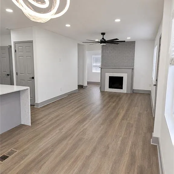 3051 Delmar Ln NW — Photo 2